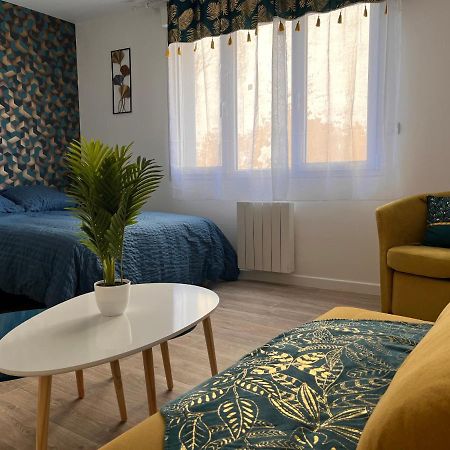 Studio Cosy Avec Terrasse, Proche Chantiers Et Airbus Saint-Nazaire  Esterno foto