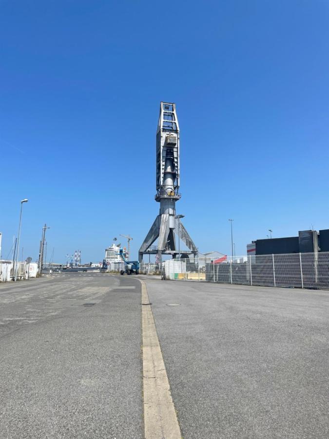 Studio Cosy Avec Terrasse, Proche Chantiers Et Airbus Saint-Nazaire  Esterno foto