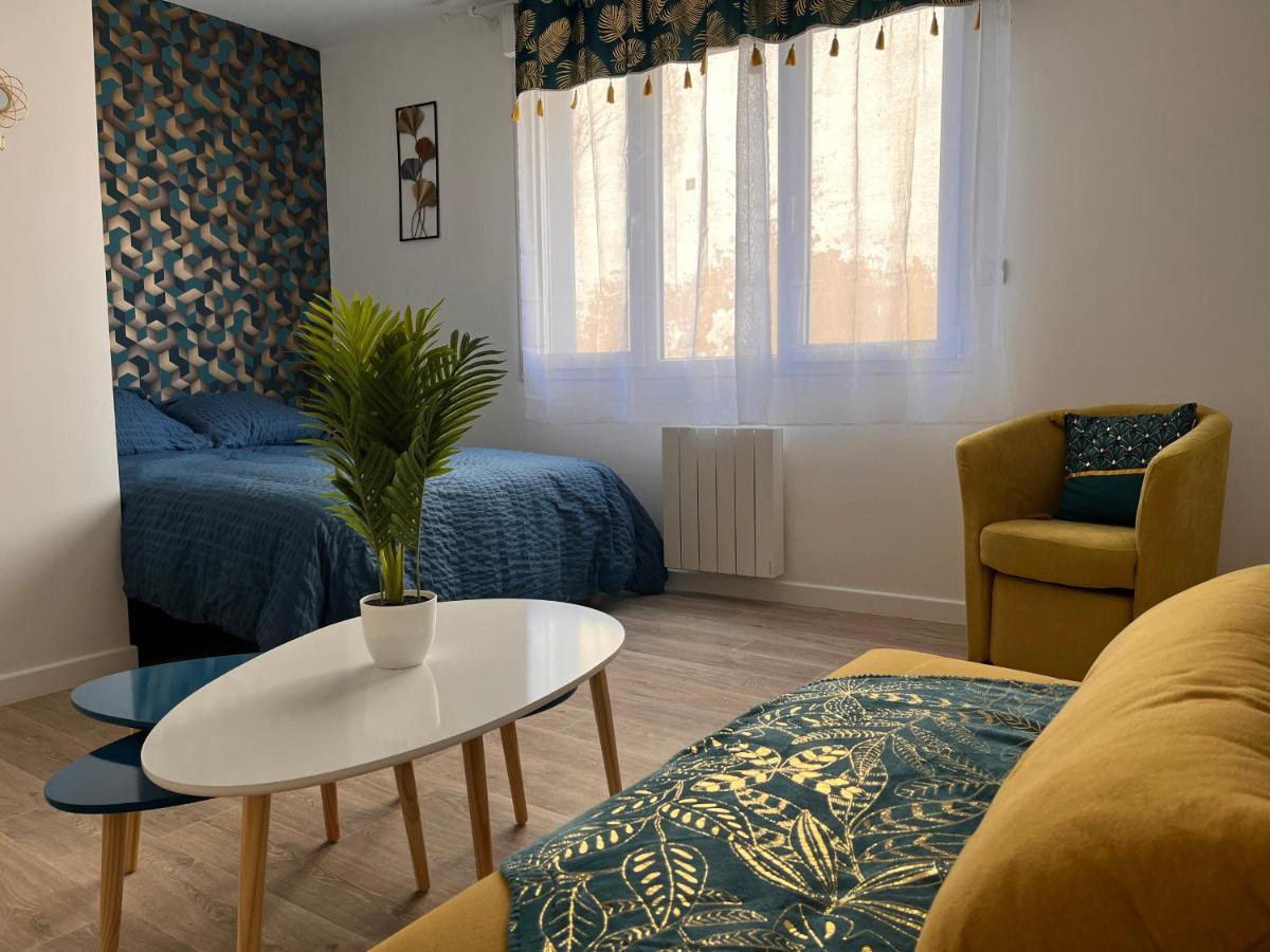 Studio Cosy Avec Terrasse, Proche Chantiers Et Airbus Saint-Nazaire  Esterno foto
