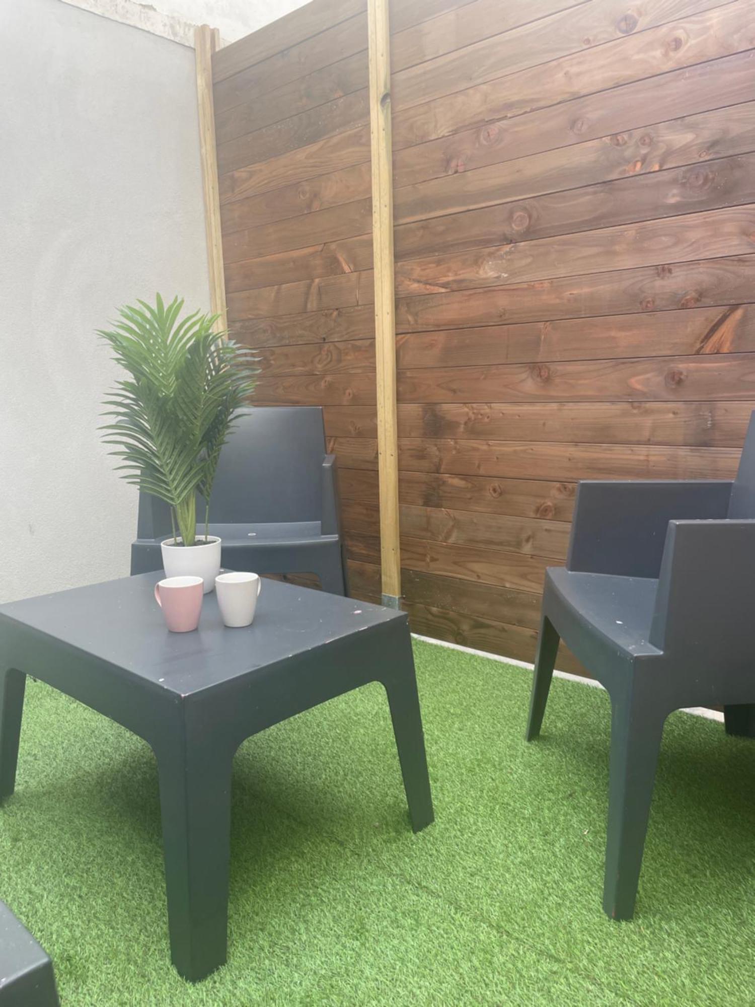 Studio Cosy Avec Terrasse, Proche Chantiers Et Airbus Saint-Nazaire  Esterno foto